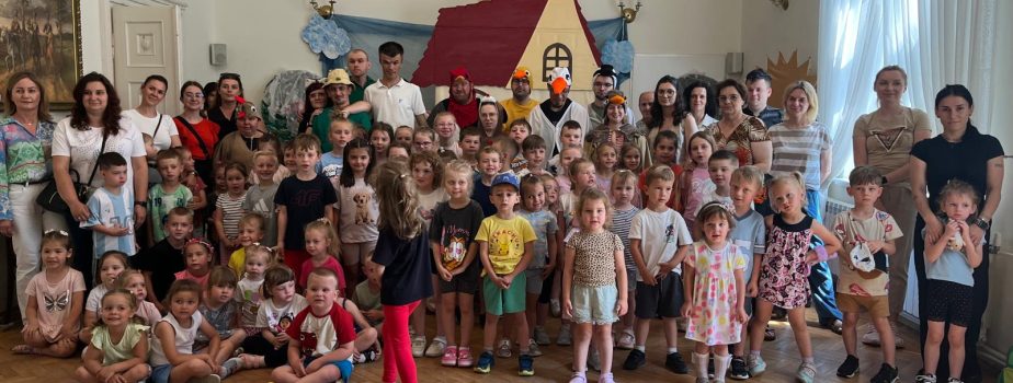 Kolejne spotkania z bajkowym światem teatru
